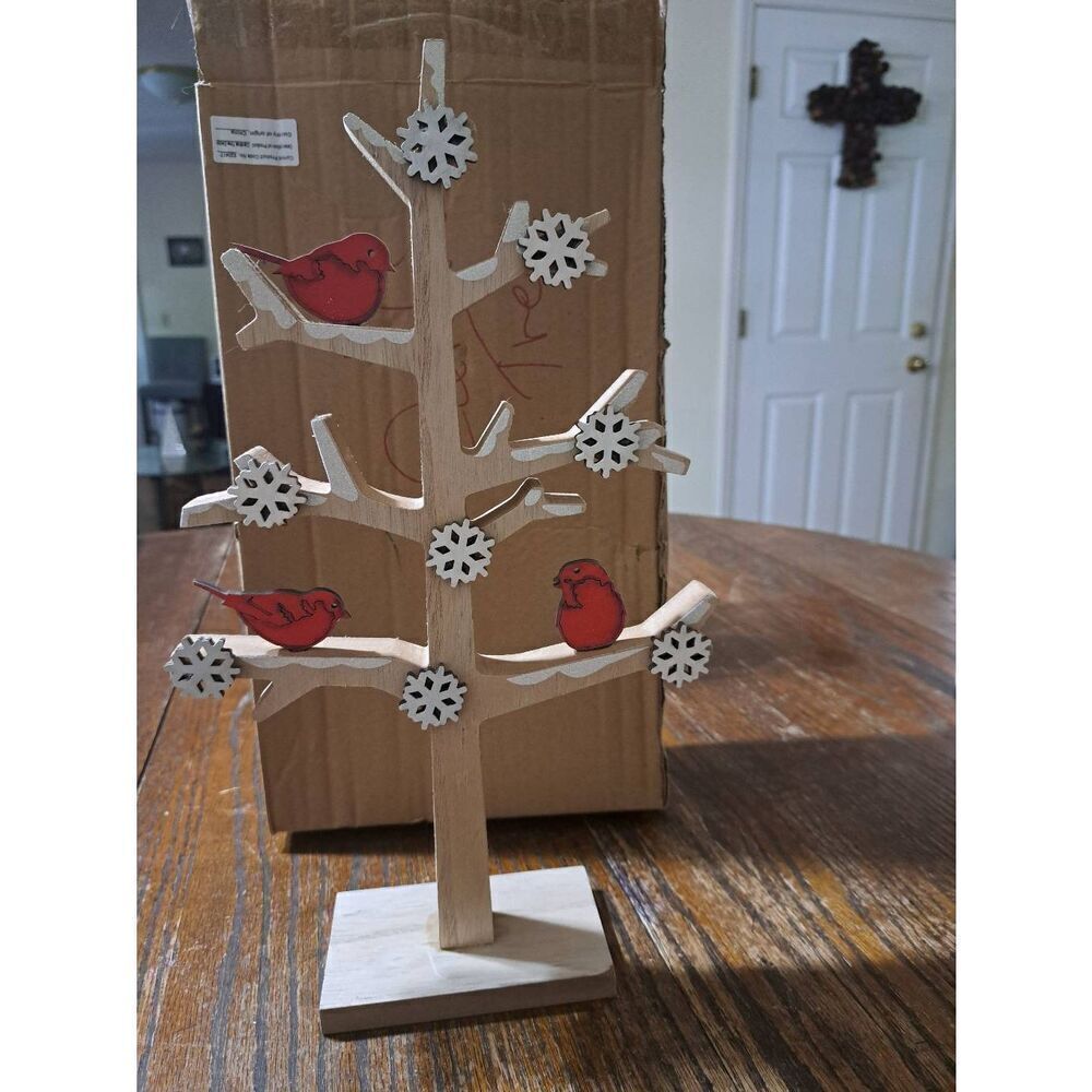 Cardinal Christmas Holiday Wood Winter Tree Table Decor Red Bird Snowflake